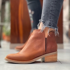 Bota Fely suela