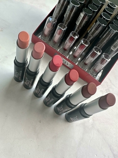 LABIALES EN BARRA MATTE - MELY - comprar online