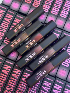 CREME LIP - BATOM LIQUID LIPSTICK OBSIDIAN - RUBY ROSE - tienda online