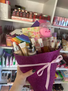 RAMO PRE-ARMADO OPCIÓN 2 - Makeupholicok