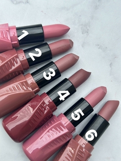 LABIAL VELVET MATTE EN BARRA - KISS BEAUTY - comprar online