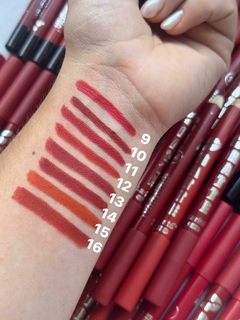Imagen de DELINEADOR DE LABIOS KARITE MATTE - NUEVO
