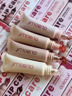 Imagen de LIP CARE CRYSTAL GLAZE - OLIBOLLA