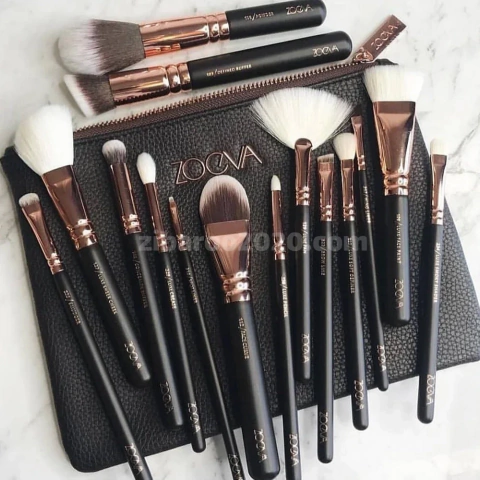 Set De 15 Brochas Con Estuche Neceser