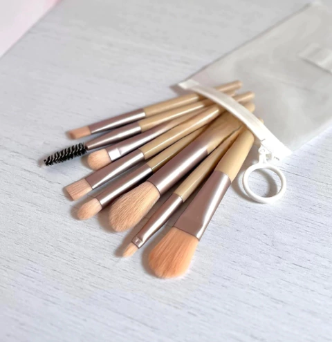 Set De 8 Brochas De Maquillaje Classic