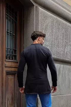Sobretudo Lapela PRETO - M. ARTT na internet