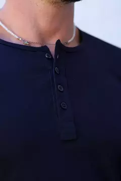 Camiseta Lui ML PRETA - M. ARTT na internet