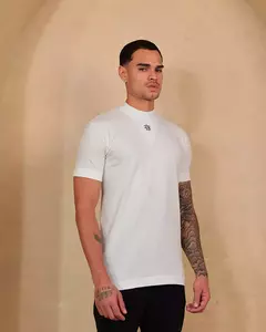 Camiseta Slim Logo V OFF na internet