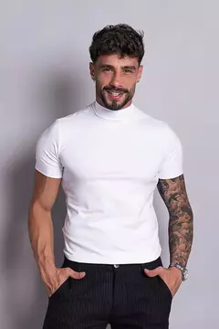 Camiseta Montana BRANCO - M. ARTT