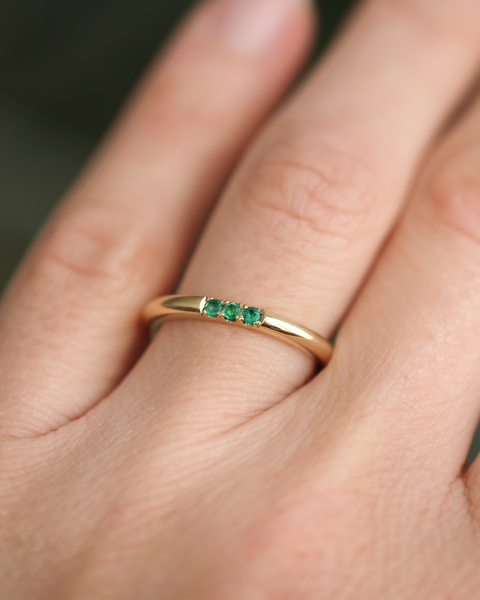 Anillo Triplet | Oro 18k Amarillo & Esmeraldas - comprar online