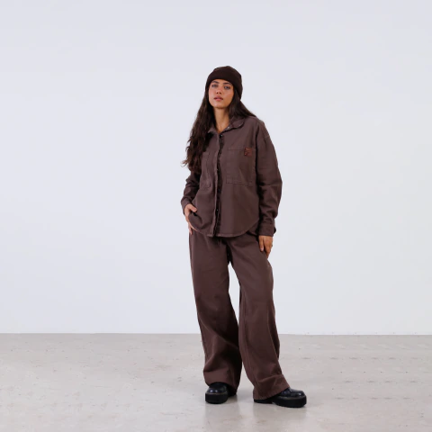 CALÇA WIDE LEG SARJA MINIMAL ESSENCE na internet