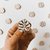 PIN MONSTERA ROSA - comprar online