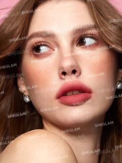 SHEGLAM Soft Haze Lip Blur Little Things – Labial Mate Difuminado - BBK Makeup Importado