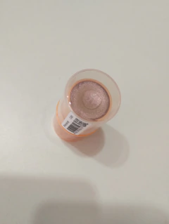 Essence - BABY GOT HOLO GLOW Iluminador en barra - Tono 10 Holy Apricotly (DAÑADO) en internet