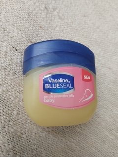 VASELINE - Balsamo Labial Vaseline Blueseal - Gentle protective jelly baby (FALLADO) - BBK Makeup Importado