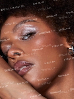 SHEGLAM - Enigma Sparkly Eyeshadow - Pure - BBK Makeup Importado