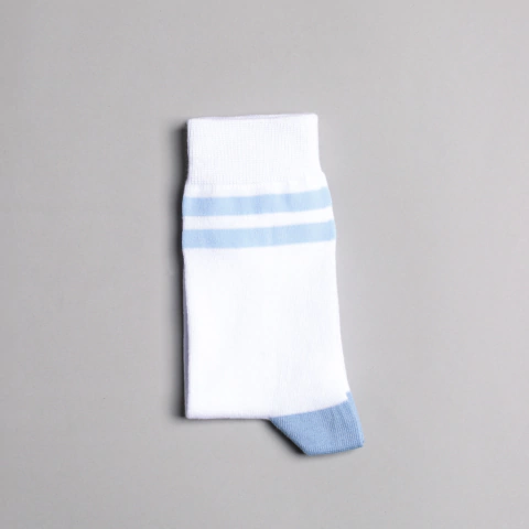 Medias Stripes Blanco - Celeste