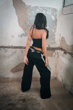 Pantalón Rebel Black en internet