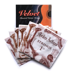 950 ENCORDADO VELVET GUITARRA CLÁSICA ENTORCHADO LISO en internet