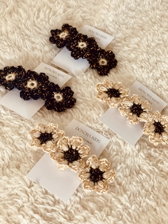 Hebilla flores LUZ - comprar online