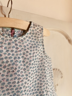 Blusa LORELEI celeste - comprar online