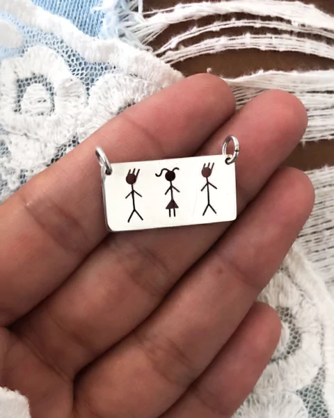 DIJE CHAPÓN NIÑO/NIÑA/NIÑO 1.3CM