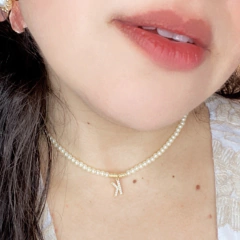 Cl 0306-1: Colar pérolas com letra. - comprar online