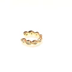 Pc 0006-2: Piercing entrelaçado com zircônias. Banho ouro.