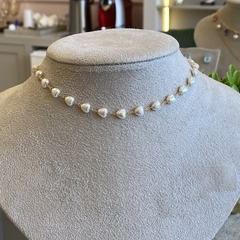 Cl 0317-1: Choker corações perolados. Folheado.