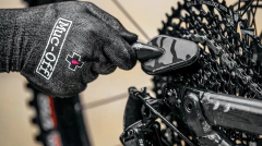 MUC OFF CEPILLO DETALLE ANCHO - comprar online