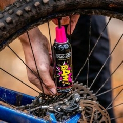 MUC OFF BAMB INFLA Y REPARA X 125 ML - comprar online