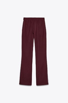 PANTALON RECTO BANDA LATERAL en internet