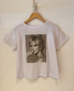 REMERA KATE - Montecarlo