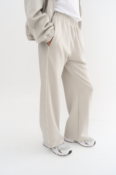 JOGGER TELMA GRIS CLARO en internet