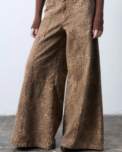 JEAN OXFORD ANIMAL DELHI LEOTAY en internet