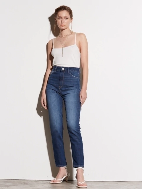 JEAN MOM HIGH RISE BLUISH - comprar online