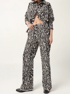 JEAN WIDE LEG FORUM CEBRA TALLE 28 - comprar online