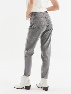 JEAN MOM HARD GREY - UPHILL STORE