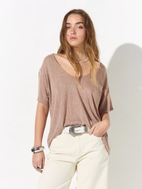 REMERA CUDDY - comprar online