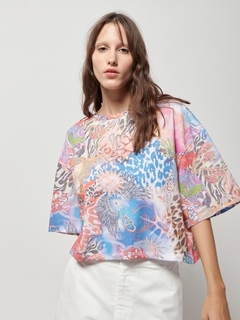 REMERA OVER HOT FANTASY ST MARIE Promo sin cambio