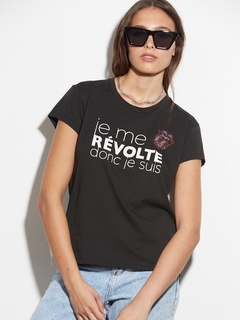 REMERA REVOLTE
