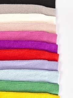 Imagen de SWEATER CUELLO ALTO OVER CROP ST MARIE Promo sin cambio