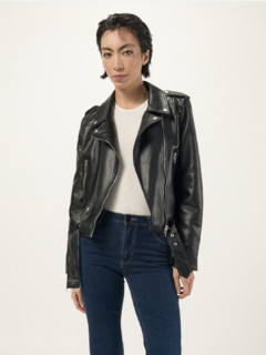 CAMPERA MOTOQUERA CROP Eco Cuero en internet