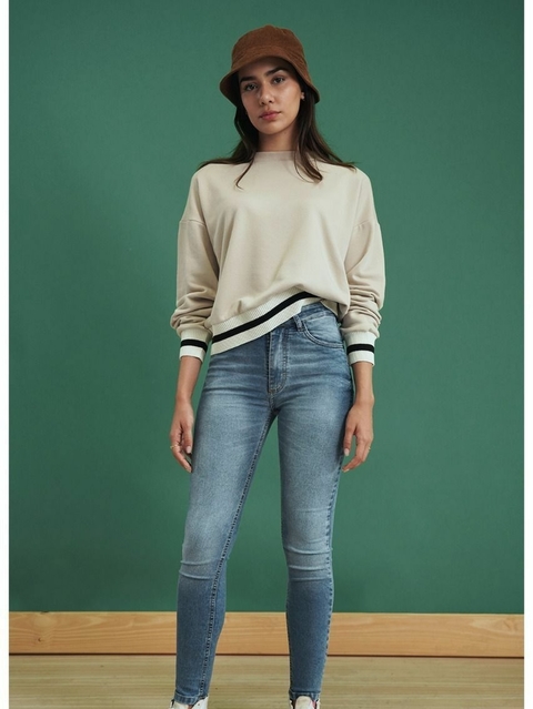 BUZO HARVARD BEIGE Batuk Woman