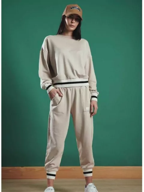 JOGGER HARVARD BEIGE Batuk Woman - UPHILL STORE