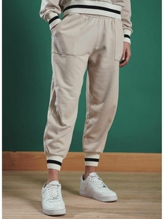 JOGGER HARVARD VERDE MILITAR Batuk Woman en internet