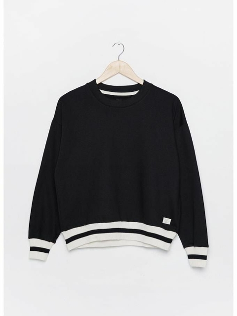 BUZO HARVARD NEGRO Batuk Woman - comprar online