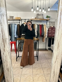 Imagen de PANTALON OXFORD CORDEROY COROWA VERDE TALLE S