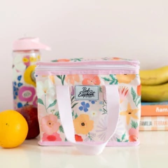 Lunchera chicas fresias rosas