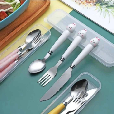 Set x3 cubiertos en caja